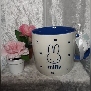 Magenta Miffy Mug N.W.T.  Blue